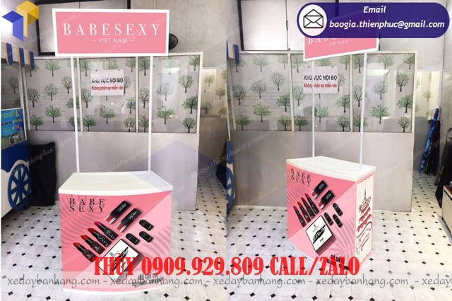 booth sampling bán mỹ phẩm