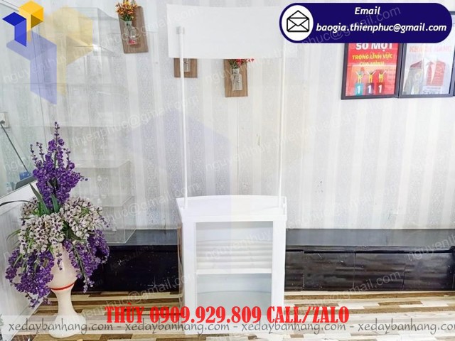 quầy lắp ráp bán mỹ phẩm
