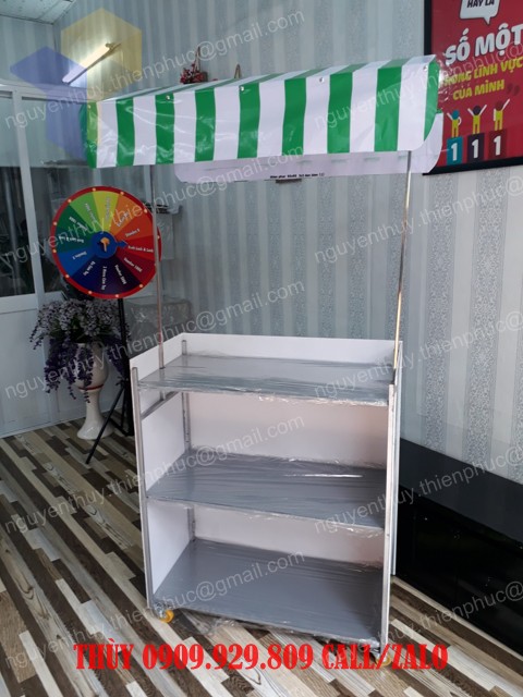 quầy bán bánh mì lắp ráp