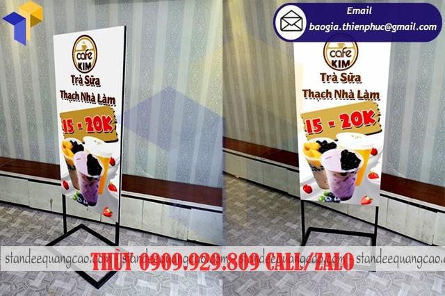 standee hai mặt ốp fomat
