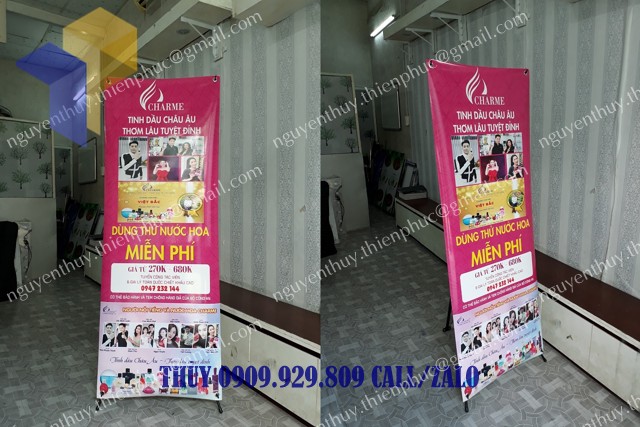 standee x lắp ráp
