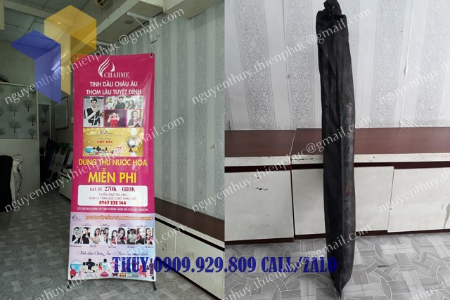 standee x quảng cáo