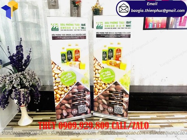 standee nhôm banner