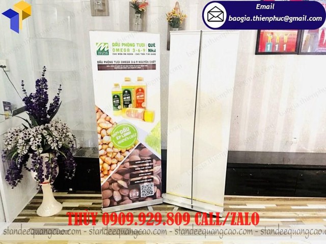 standy cuốn banner nhôm