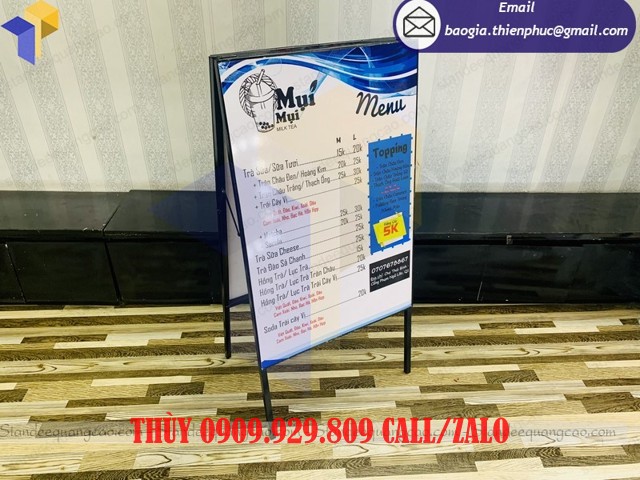 giá standee chữ a