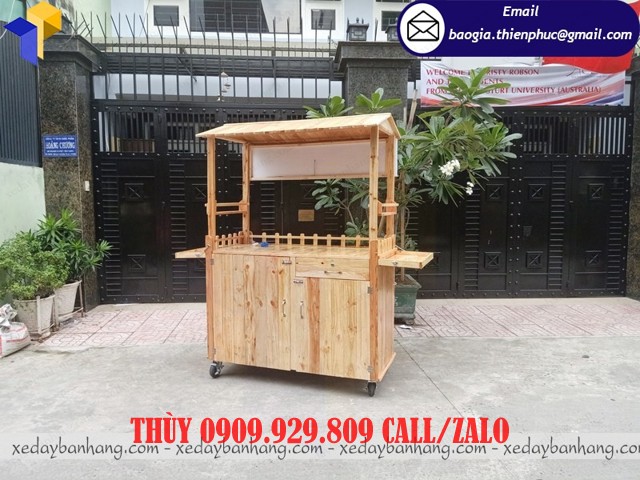 xe gỗ bán hàng rong