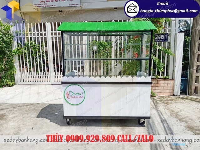 xe bán bánh mì