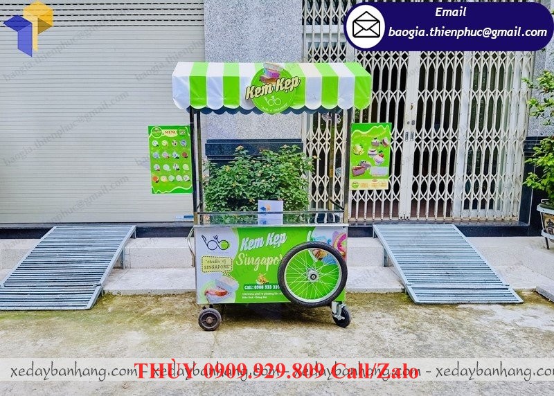 xe bán kem bằng inox