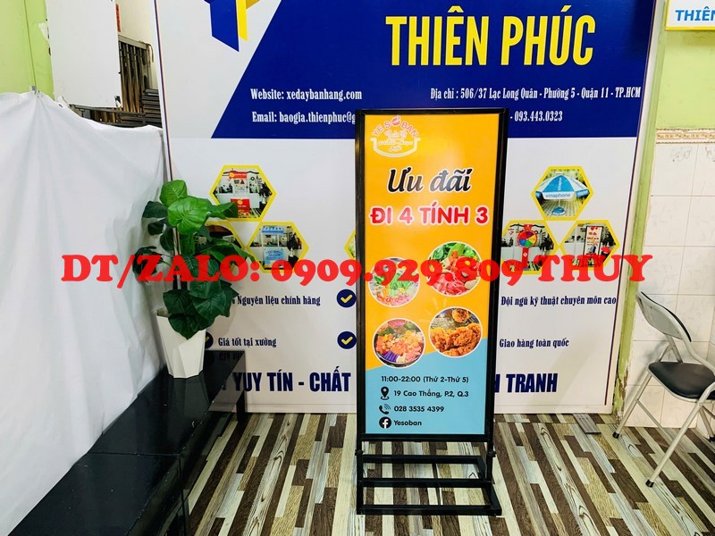 biển quảng cáo đứng hai mặt bằng sắt